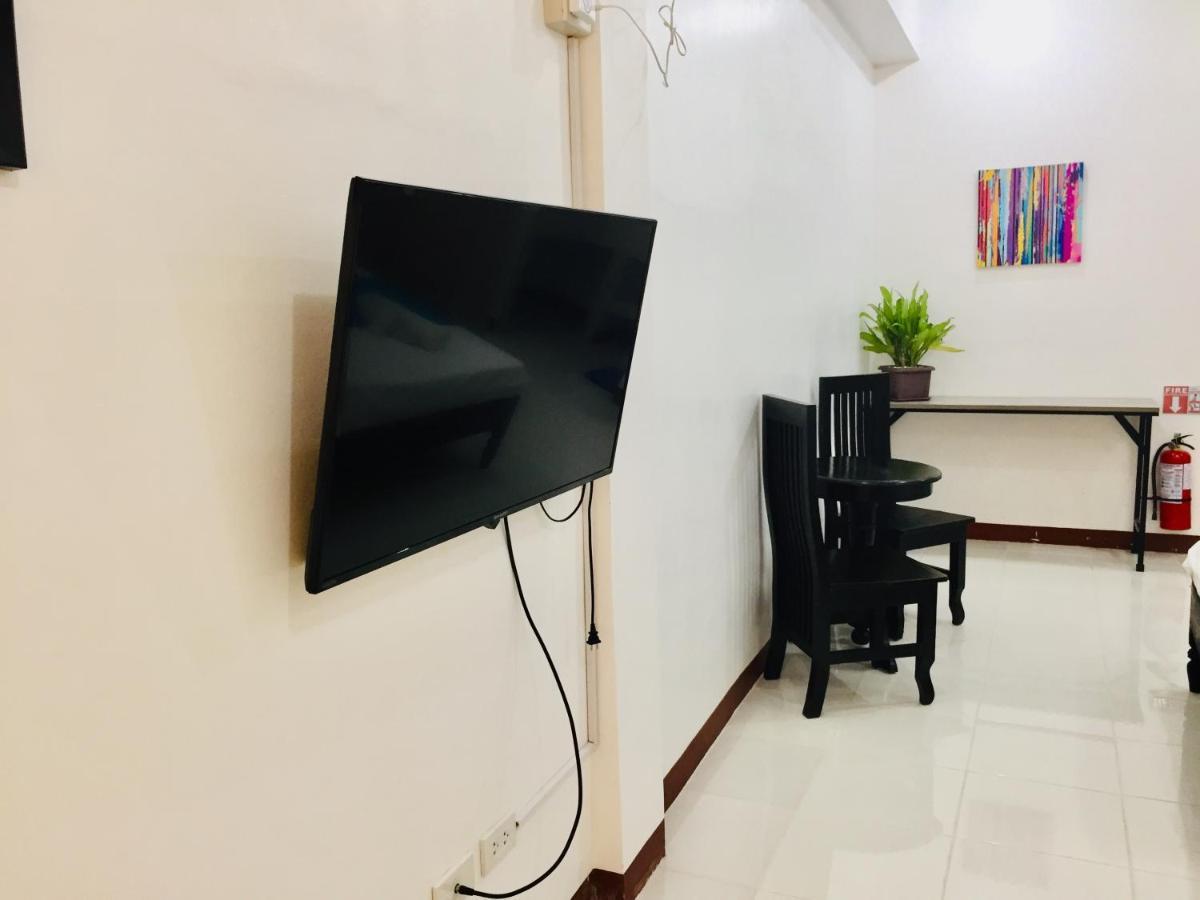 Jprime Apartelle Tuguegarao Extérieur photo